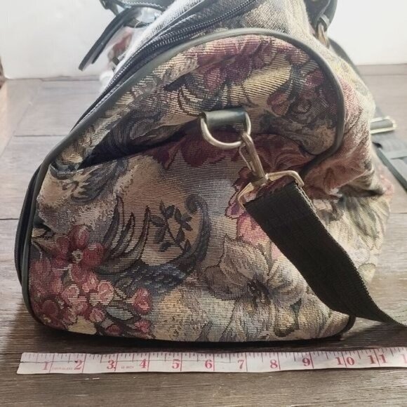 Vintage DVF Diane Von Furstenberg Tapestry Floral Retro Overnight Travel Bag - Picture 11 of 11